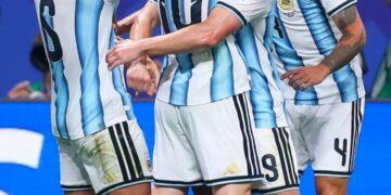 Comeback Dramatis, Argentina Jinakkan Mesir 3-2 untuk Segel Tiket Perempat Final