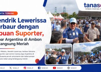 Hendrik Lewerissa Berbaur dengan Ribuan Suporter, Nobar Argentina di Ambon Berlangsung Meriah