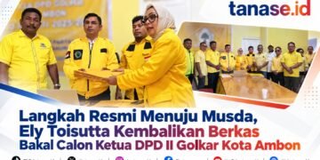 Langkah Resmi Menuju Musda, Ely Toisutta Kembalikan Berkas Bakal Calon Ketua DPD II Golkar Kota Ambon